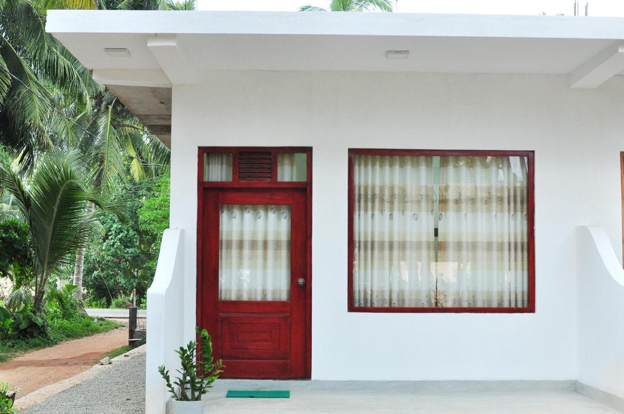 Sea View Villa Bentota, 인두루와 외부 사진